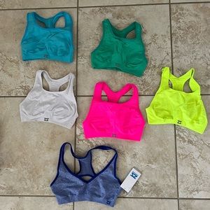 Zenzah sports bras!! Various colors available